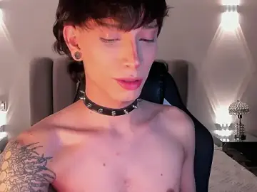 Stripchat Nude Webcam of AndyWiilliams