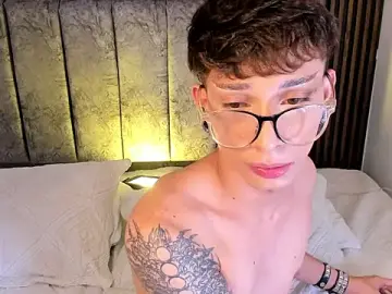 Stripchat Free Live Porn of AndyWiilliams