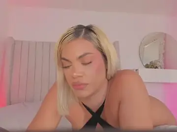 Stripchat Live Porn of Shelynna_azzul