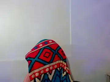 Stripchat Adult Webcam of Amy_Kobold3