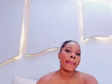 Stripchat Free Porn Cam of EmilyDiaaz