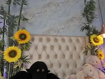 Stripchat Live Porn of LittleeJaz