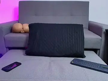 Stripchat Live Sex Cam of BrayaanFit