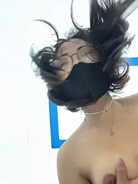 Stripchat Best live sex cam show of Emily-Nguyen