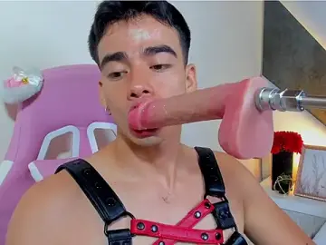 Stripchat Adult Webcam of Alejandro_karter18