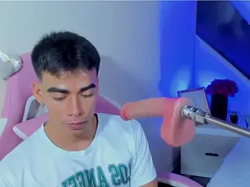 Stripchat Sex Chat of Alejandro_karter18