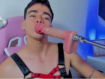 Stripchat Live Porn of Alejandro_karter18