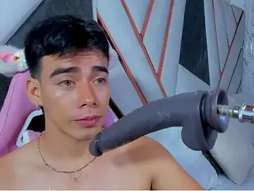 Stripchat Sex Chat of Alejandro_karter18