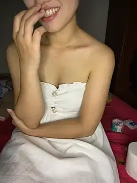 Stripchat Free Live Porn of ali_za88
