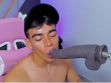 Stripchat Nude Webcam of its_liam18