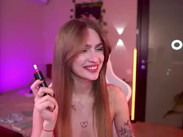 Stripchat Adult Video Chat of Kamila_icee