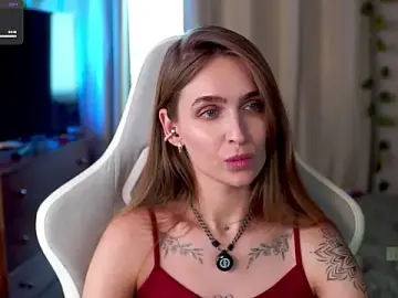 Stripchat Best live sex cam show of Kamila_icee