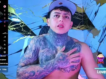 Stripchat Watch Live Sex Cams of Kevin22_222