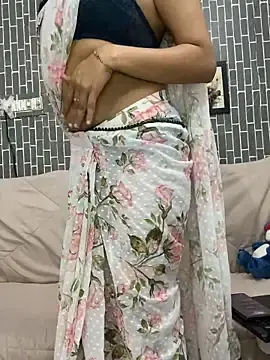 Stripchat Best Webcam of escape_with_me