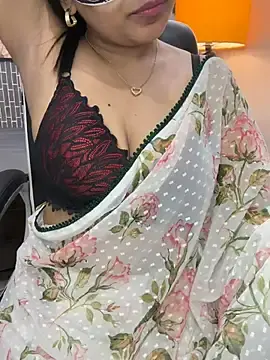 Stripchat Adult Video Chat of escape_with_me