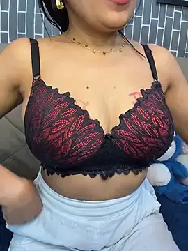 Stripchat Free Porn Cam of escape_with_me