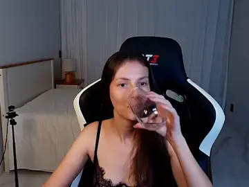 Stripchat Live Sex of upssnowy