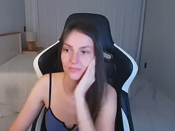 Stripchat Sex Cam of upssnowy