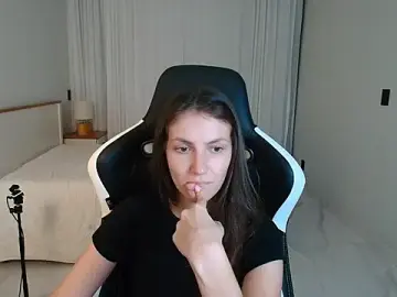 Stripchat Best Webcam of upssnowy