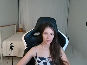 Stripchat Sex Cam of upssnowy
