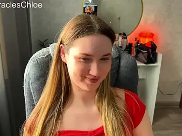 Stripchat Adult Webcams of ChloeMillerMeow