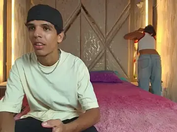 Stripchat Adult Webcams of Hotcouple_222