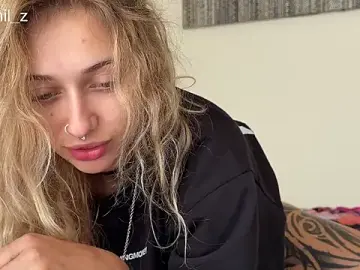 Stripchat Live Porn of _Kiss_me_hard_