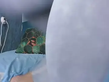 Stripchat Free Porn Cam of RedAssHottie