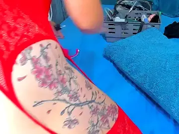 Stripchat Nude Webcam of RedAssHottie