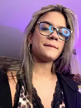 Stripchat Free Porn Cam of Alisha-Bond