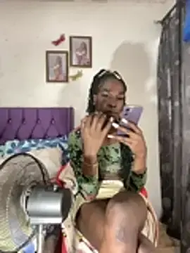 Stripchat Live Sex of KandyHot_