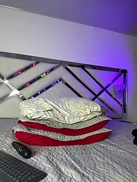 Stripchat Live Sex Cam of maybelline69