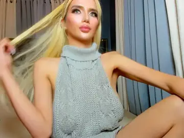 Stripchat Free Porn Cam of JorgeousKylie