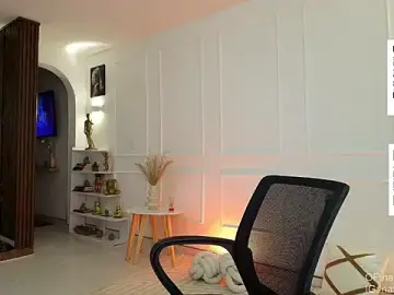 Stripchat Sex Cam of NatyHernandez1