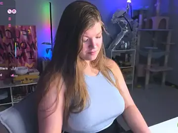 Stripchat Free Porn Cam of oh_adaline