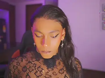 Stripchat Best Webcam of AmberRaus