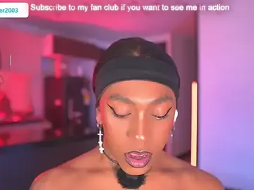 Stripchat Sex Cam of AmberRaus