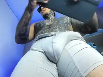 Stripchat Adult Webcam of JAXXXONHERD