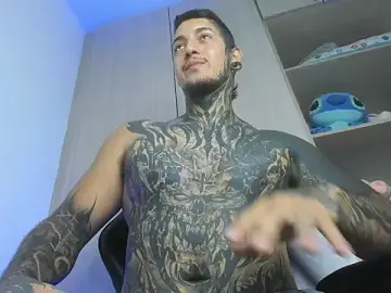 Stripchat Sex Chat of JAXXXONHERD