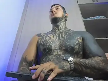 Stripchat Live Sex Cam of JAXXXONHERD