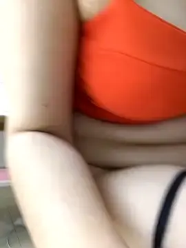 Stripchat Live Sex Cam of jessica-mimi