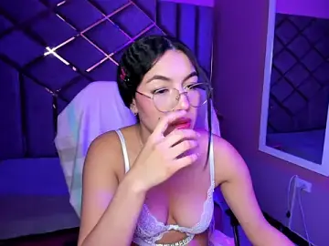 Stripchat Adult Webcams of Poly_Sasha_