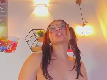 Stripchat Live Sex of Karlaliones69