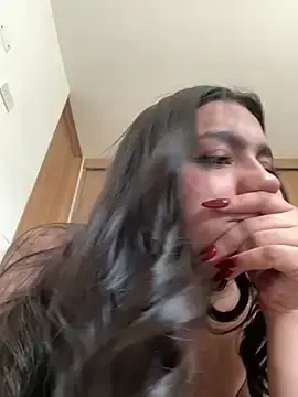 Stripchat Free Porn Cam of Nicollemays