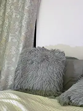 Stripchat Live Sex Cam of Samantha_Bernardo