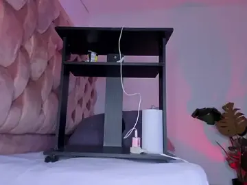 Stripchat Best live sex cam show of Secret_chells