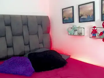 Stripchat Live Sex Cam of little_star_porn