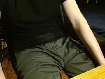 Stripchat Live Sex Cam of readytocome90