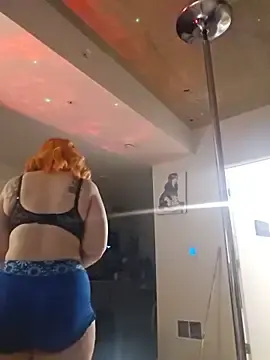 Stripchat Live Sex of MadelynDaisy