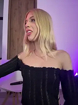 Stripchat Adult Video Chat of Courtney_gonet